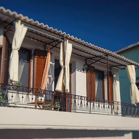 Chez Konstantinos Дом отдыха *